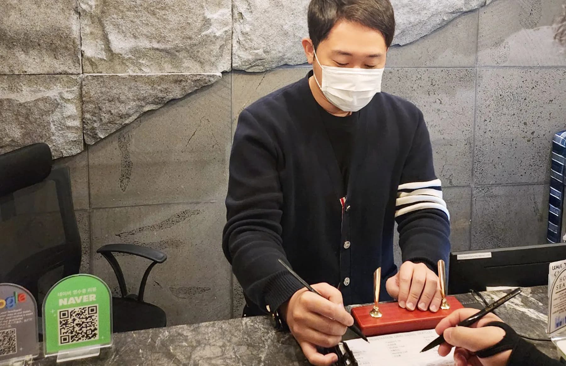 전문 인력 배치